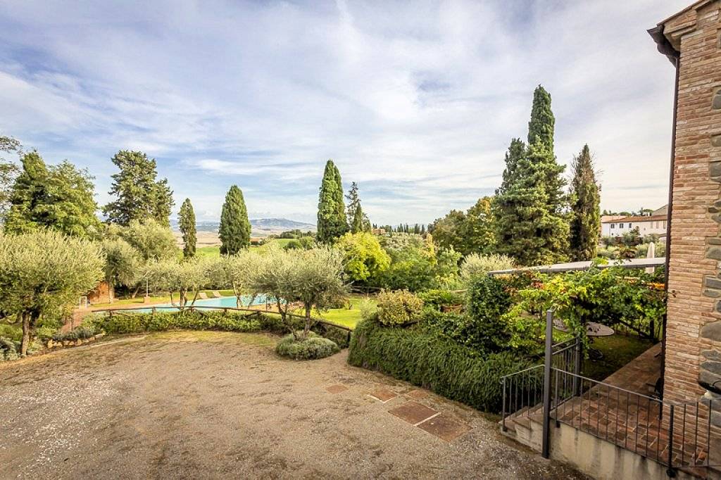 1717-Appartamento al piano secondo di complesso residenziale con piscina-Lajatico-10 Agenzia Immobiliare ASIP