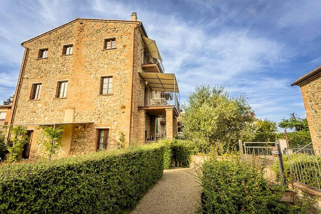 1717-Appartamento al piano secondo di complesso residenziale con piscina-Lajatico-7 Agenzia Immobiliare ASIP