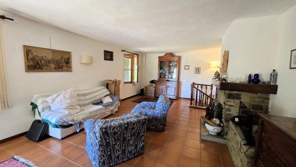 1718-Villa unifamiliare con piscina e ampio terreno-Scansano-13 Agenzia Immobiliare ASIP