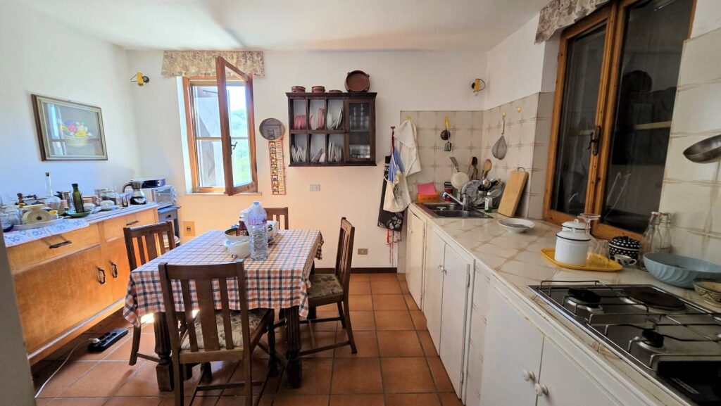 1718-Villa unifamiliare con piscina e ampio terreno-Scansano-15 Agenzia Immobiliare ASIP
