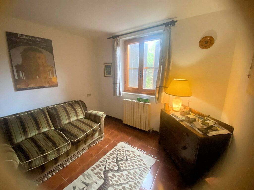 1718-Villa unifamiliare con piscina e ampio terreno-Scansano-21 Agenzia Immobiliare ASIP