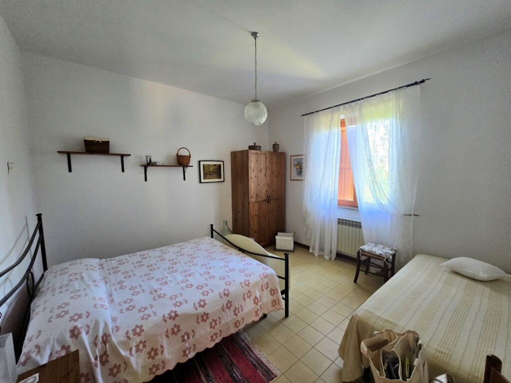 1721-Appartamento al piano primo in bifamiliare con giardino-Marliana-14 Agenzia Immobiliare ASIP
