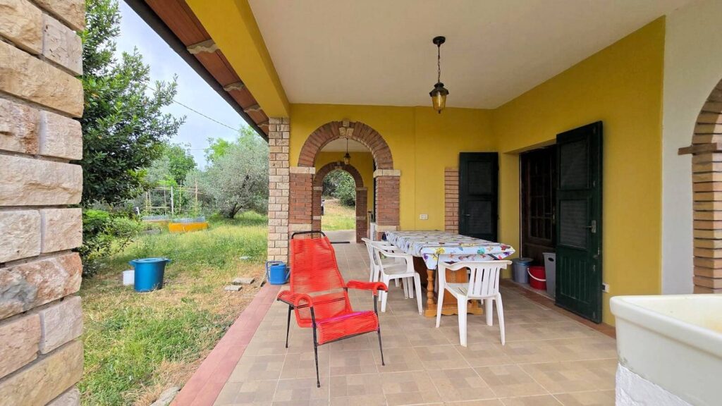 1722-Casa indipendente ristrutturata con terreno e vista panoramica-Roccastrada-6 Agenzia Immobiliare ASIP