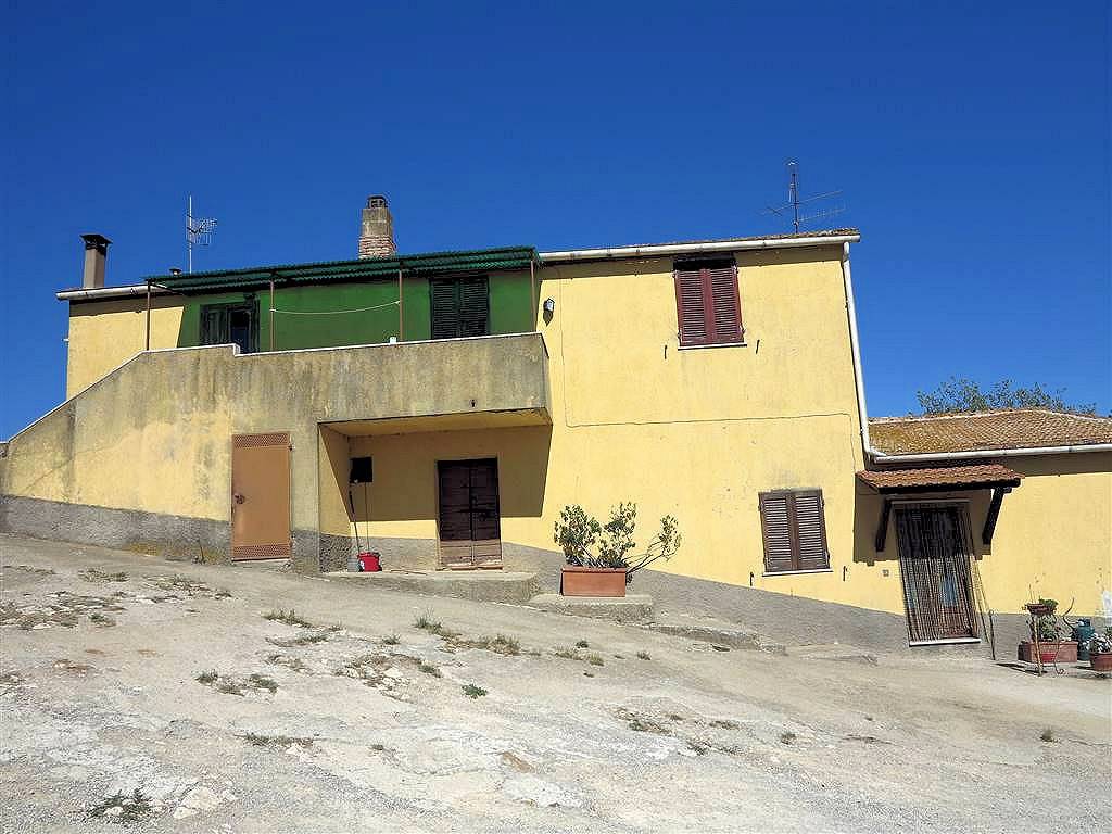 1723-Podere da ristrutturare con ampio terreno in posizione panoramica-Magliano in Toscana-7 Agenzia Immobiliare ASIP