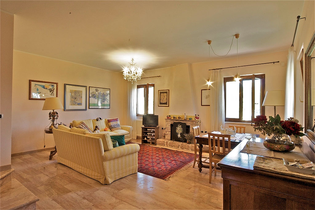385-Villa ristrutturata con parco-Pitigliano-9 Agenzia Immobiliare ASIP