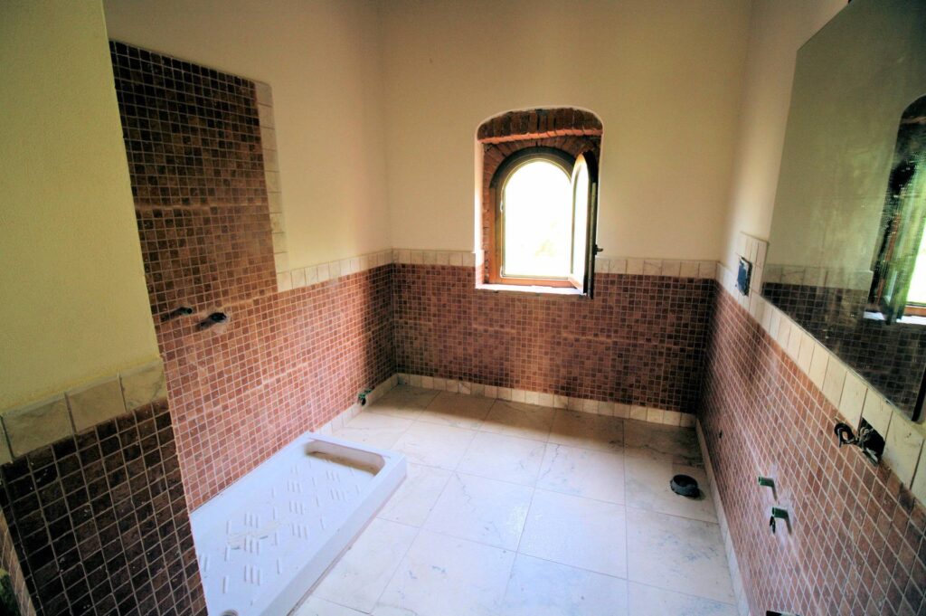 511-Casa colonica ristrutturata con parco e piscina-Casciana Terme Lari-18 Agenzia Immobiliare ASIP