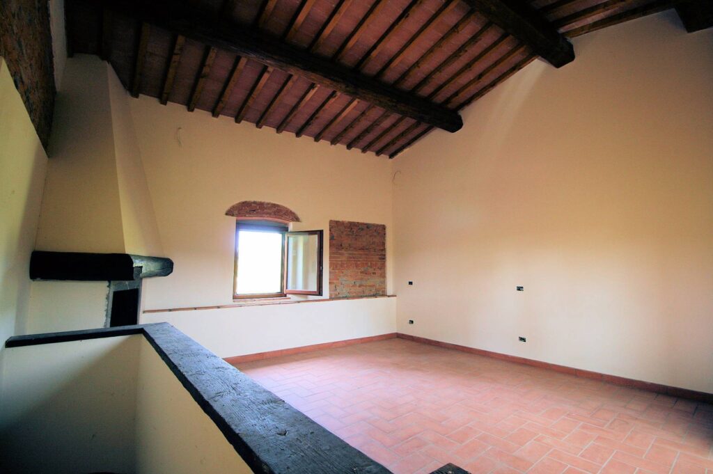 511-Casa colonica ristrutturata con parco e piscina-Casciana Terme Lari-9 Agenzia Immobiliare ASIP