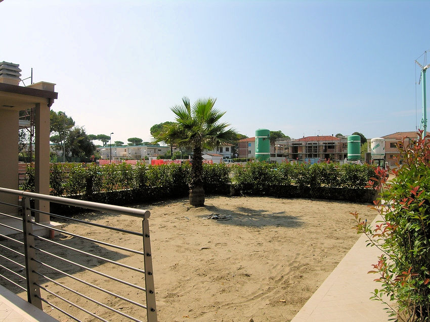 831-Villette bifamiliari di nuova costruzione a 600 metri dal mare-Camaiore-6 Agenzia Immobiliare ASIP