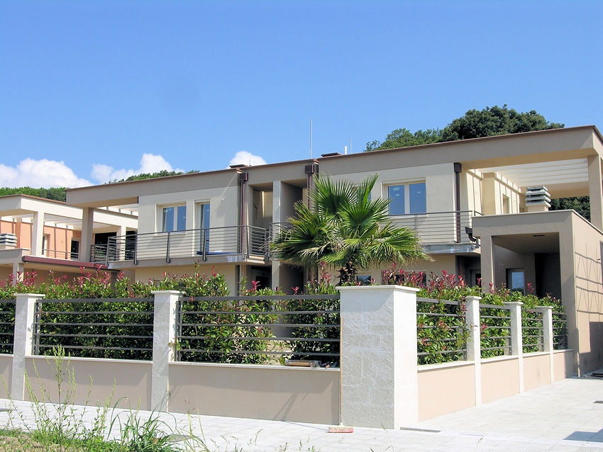 831-Villette bifamiliari di nuova costruzione a 600 metri dal mare-Camaiore-1 Agenzia Immobiliare ASIP