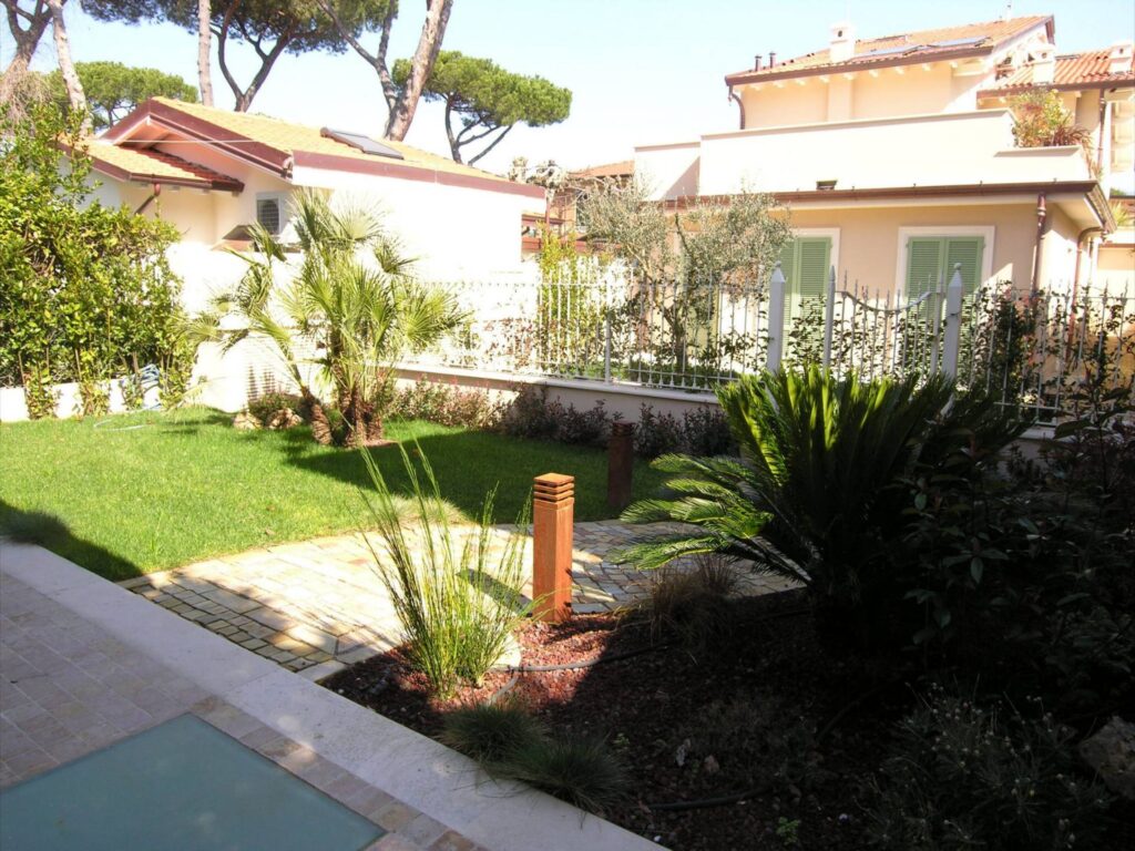 834-Villetta unifamiliare con giardino-Forte dei Marmi-12 Agenzia Immobiliare ASIP