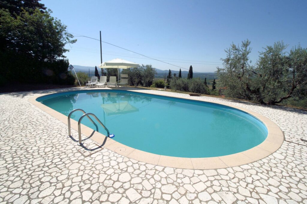 865-Villa panoramica in collina con parco e piscina-Capolona-15 Agenzia Immobiliare ASIP