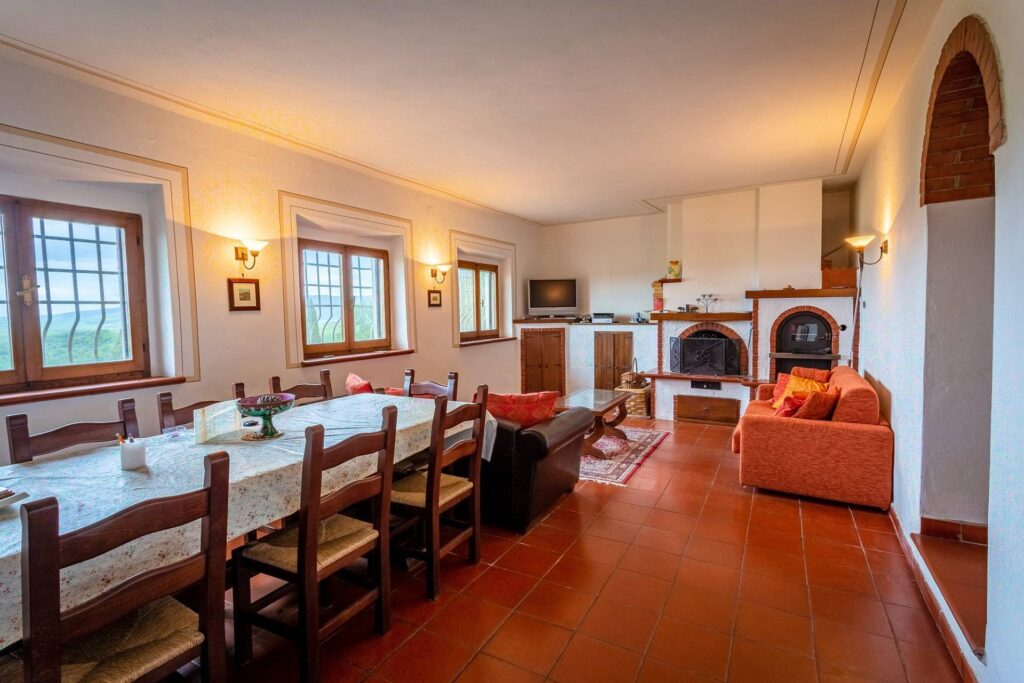 1280-Casale ristrutturato con vista panoramica parco e piscina-Volterra-9 Agenzia Immobiliare ASIP