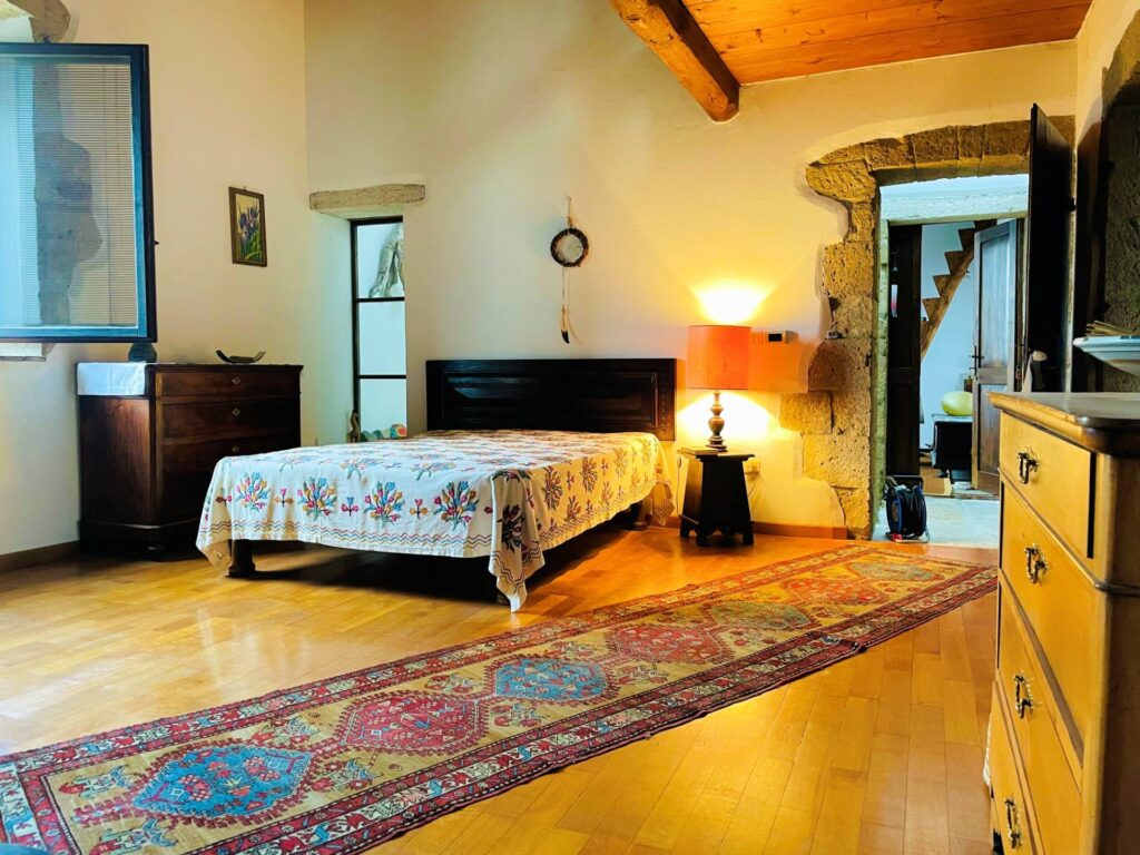 1302-Casale in stile Toscano con terreno e vista panoramica-Pitigliano-18 Agenzia Immobiliare ASIP