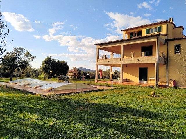 1445-Complesso immobiliare di ampia superficie con terreni-Capalbio-1 Agenzia Immobiliare ASIP
