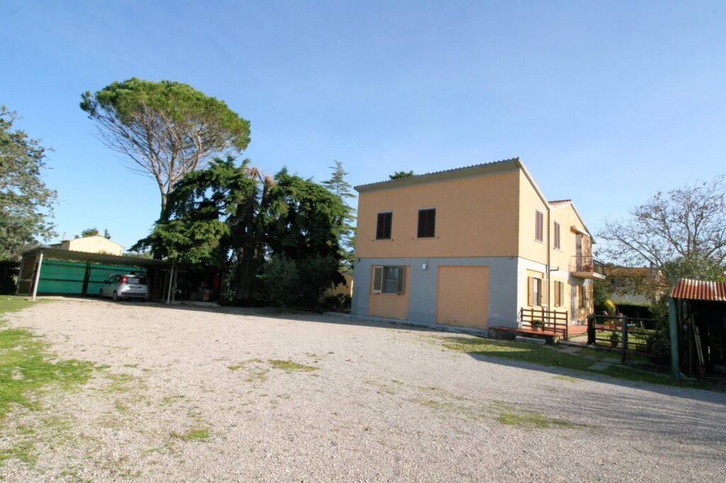 1288-Porzione di podere ex Ente Maremma posta al piano terra con ampio terreno-Roccastrada-7 Agenzia Immobiliare ASIP