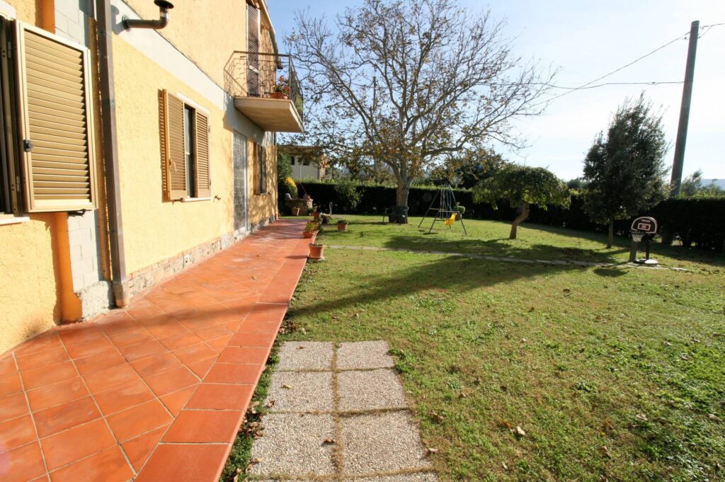 1288-Porzione di podere ex Ente Maremma posta al piano terra con ampio terreno-Roccastrada-10 Agenzia Immobiliare ASIP