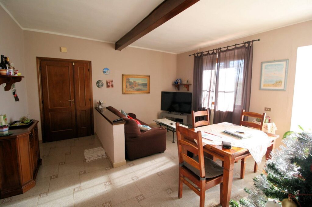 1288-Porzione di podere ex Ente Maremma posta al piano terra con ampio terreno-Roccastrada-13 Agenzia Immobiliare ASIP