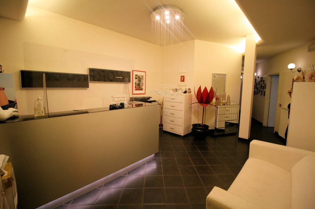 1324-UNITA' IMMOBILIARE DI AMPIA SUPERFICIE CON OTTIME POTENZIALITA' DI UTILIZZO IN POSIZIONE CENTRALE-Montecatini-Terme-5 Agenzia Immobiliare ASIP