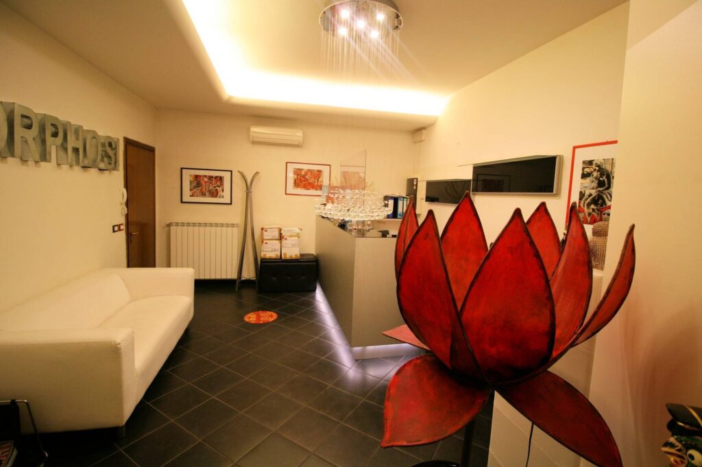 1324-UNITA' IMMOBILIARE DI AMPIA SUPERFICIE CON OTTIME POTENZIALITA' DI UTILIZZO IN POSIZIONE CENTRALE-Montecatini-Terme-6 Agenzia Immobiliare ASIP