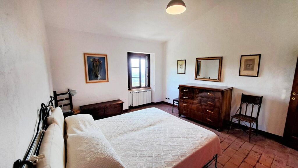 1544-Casale con annessi ampio terreno e vista panoramica-Castiglion Fibocchi-18 Agenzia Immobiliare ASIP