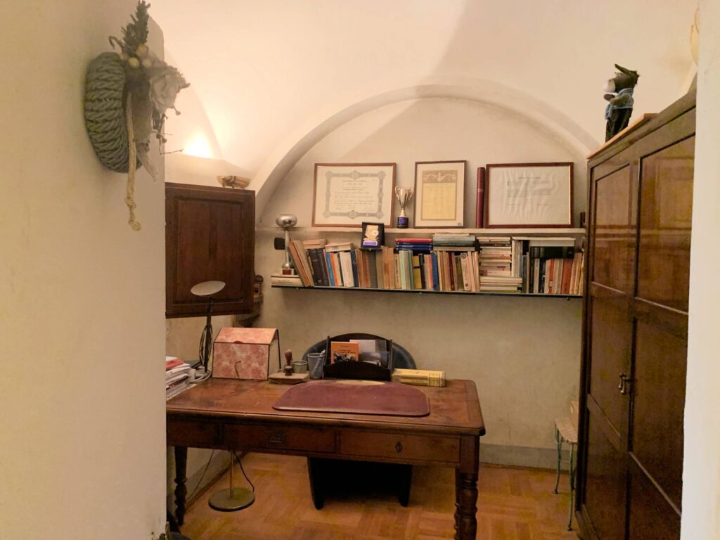 1549-Appartamento di ampia superficie in centro storico-Pistoia-6 Agenzia Immobiliare ASIP