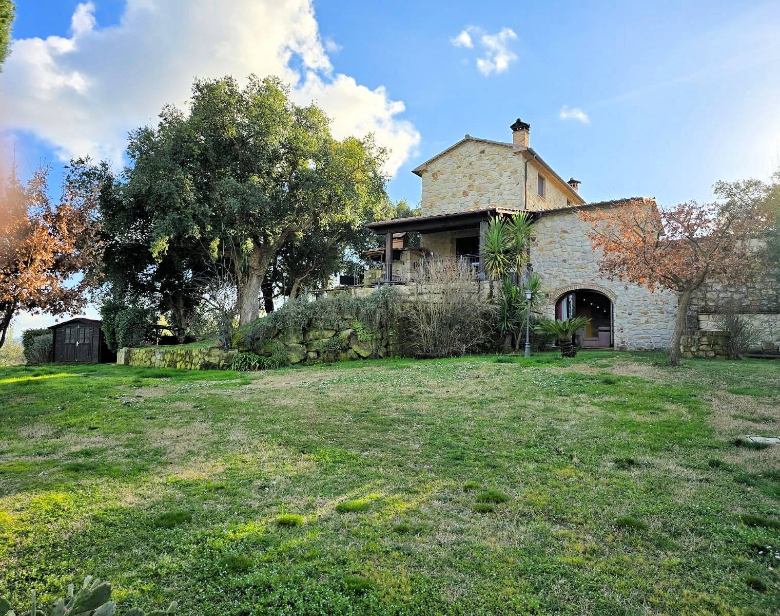 1591-Casale con ampio giardino e vista panoramica-Roccastrada-1 Agenzia Immobiliare ASIP