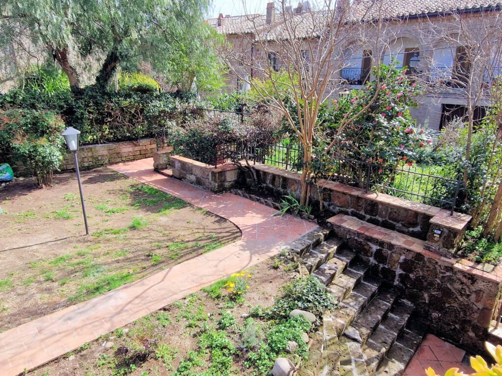 389-Terratetto unifamiliare indipendente-Sorano-3 Agenzia Immobiliare ASIP