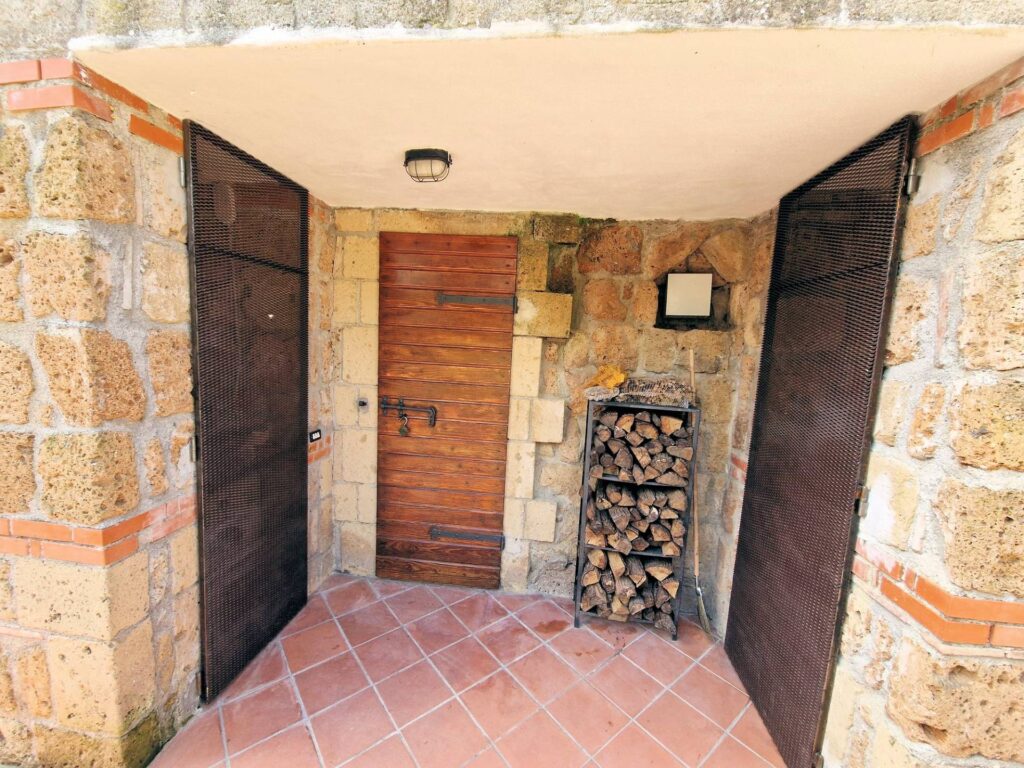 389-Terratetto unifamiliare indipendente-Sorano-5 Agenzia Immobiliare ASIP