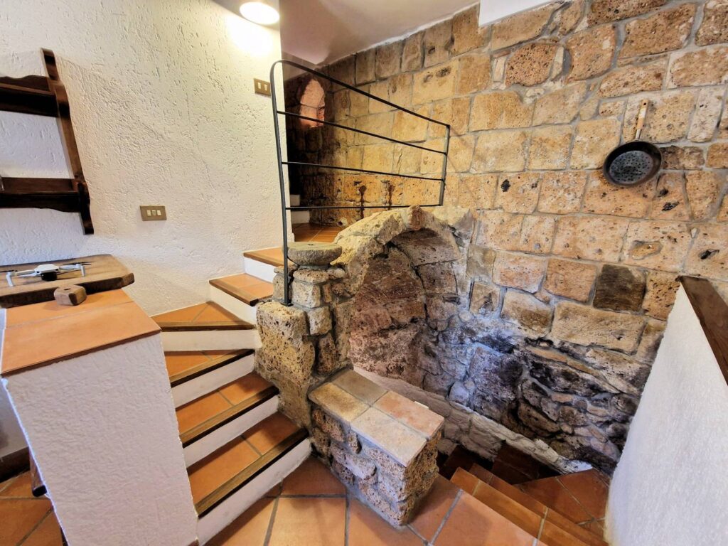 389-Terratetto unifamiliare indipendente-Sorano-11 Agenzia Immobiliare ASIP