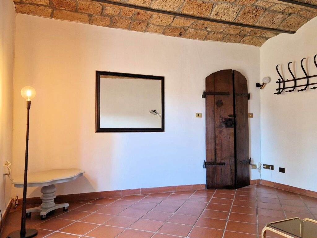389-Terratetto unifamiliare indipendente-Sorano-20 Agenzia Immobiliare ASIP