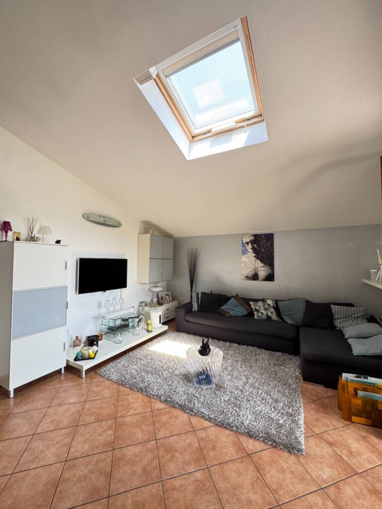 1649-Attico di recente costruzione con ampia terrazza-Montecatini-Terme-6 Agenzia Immobiliare ASIP