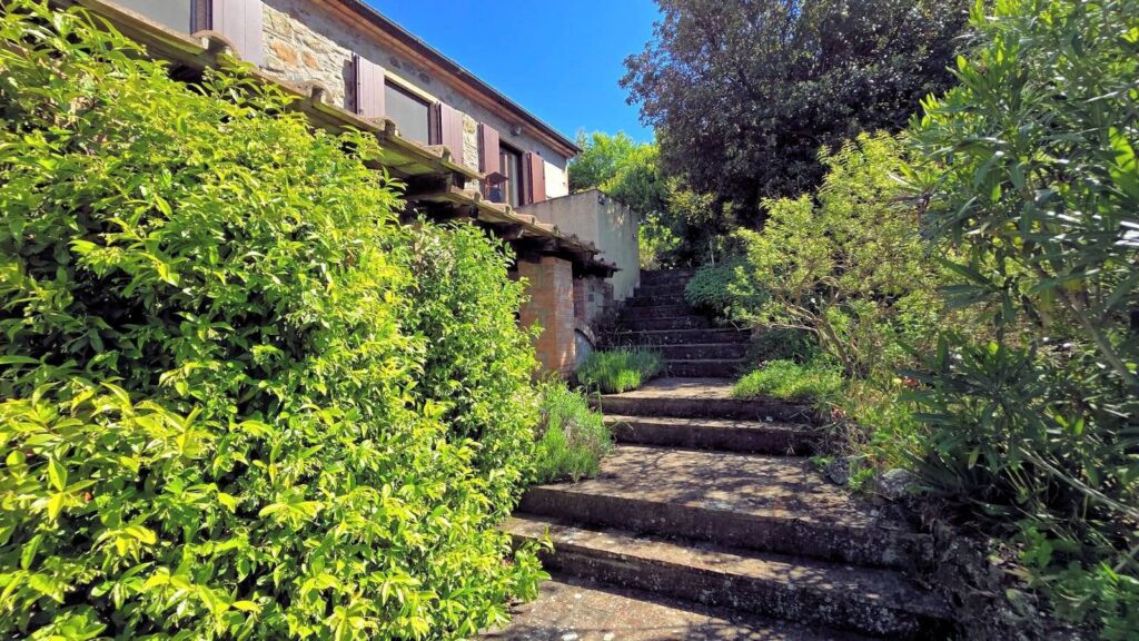 1685-Rustico ristrutturato con ampio terreno e vista panoramica-Roccastrada-16 Agenzia Immobiliare ASIP