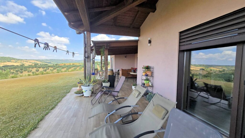 1724-Villa di recente costruzione con ampio terreno e vista panoramica sulla campagna fino al mare-Magliano in Toscana-15 Agenzia Immobiliare ASIP
