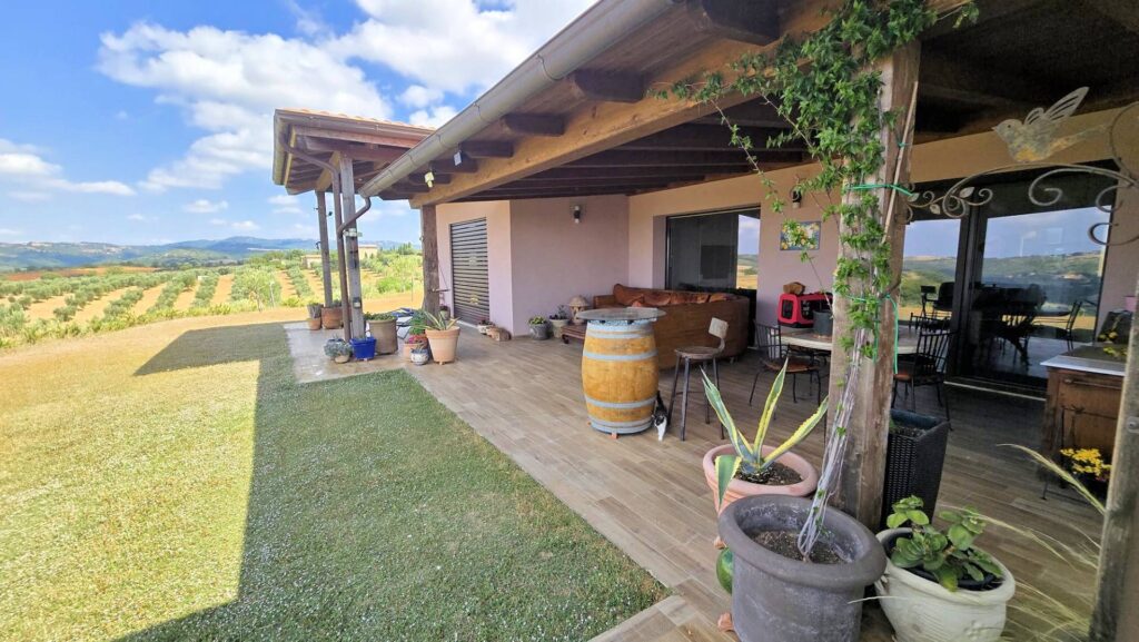 1724-Villa di recente costruzione con ampio terreno e vista panoramica sulla campagna fino al mare-Magliano in Toscana-19 Agenzia Immobiliare ASIP